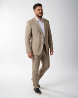 Muško bež dvodelno odelo velikih brojeva, slim fit sako sa dva dugmeta i pantalone, Costumen značka.