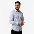 Svetlo plava muška košulja